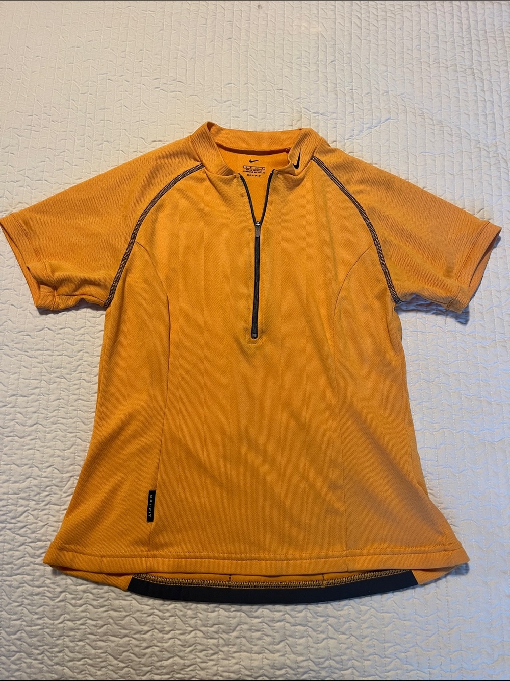 Nike Women’s Orange Short-Sleeve Biking Jersey Small
